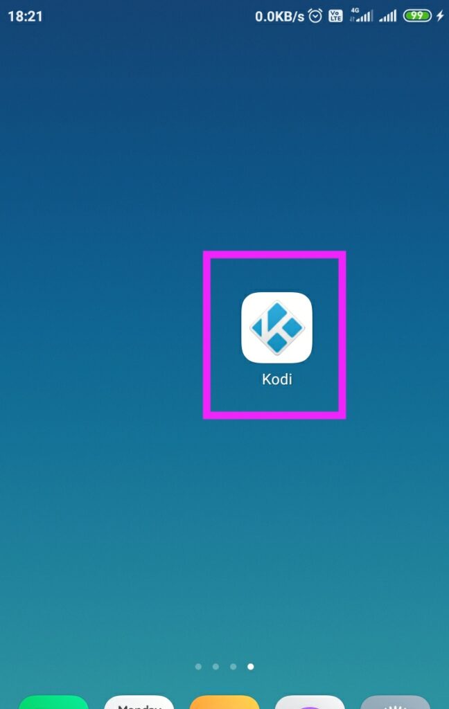 Screenshot of Android phone with KODI app highlighted.