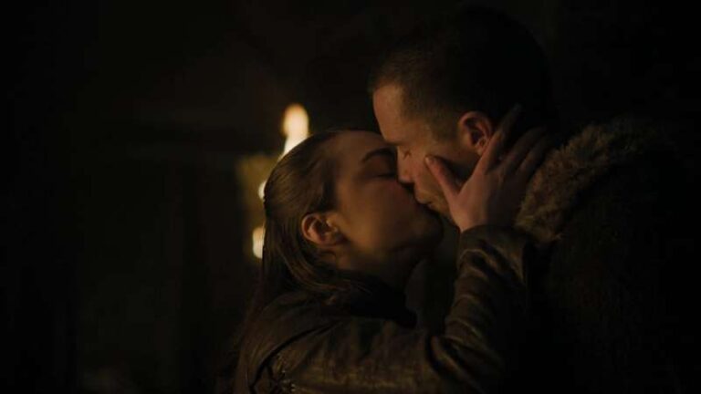 Game of thrones: Arya stark and Gendry Had Sex. See what happens in GOTS8 epesiod 2