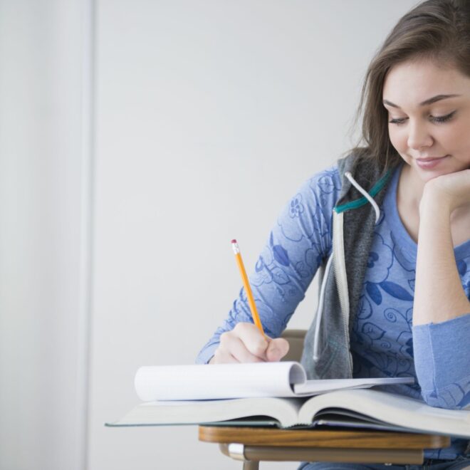 Study habits and some tips for students to be smarter